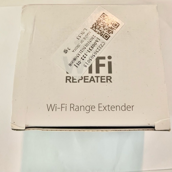 300 Mbps WiFi Extender WiFi Booster WiFi Repeater Internet Booster - Picture 3 of 7